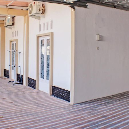 Hotel Oyo Life 93138 Anugrah Kost Syariah Bandar Lampung Exterior foto