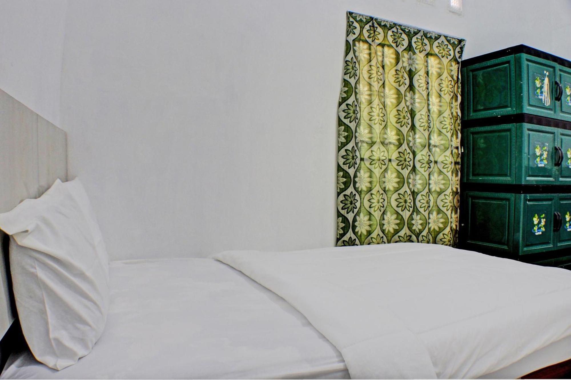 Hotel Oyo Life 93138 Anugrah Kost Syariah Bandar Lampung Exterior foto