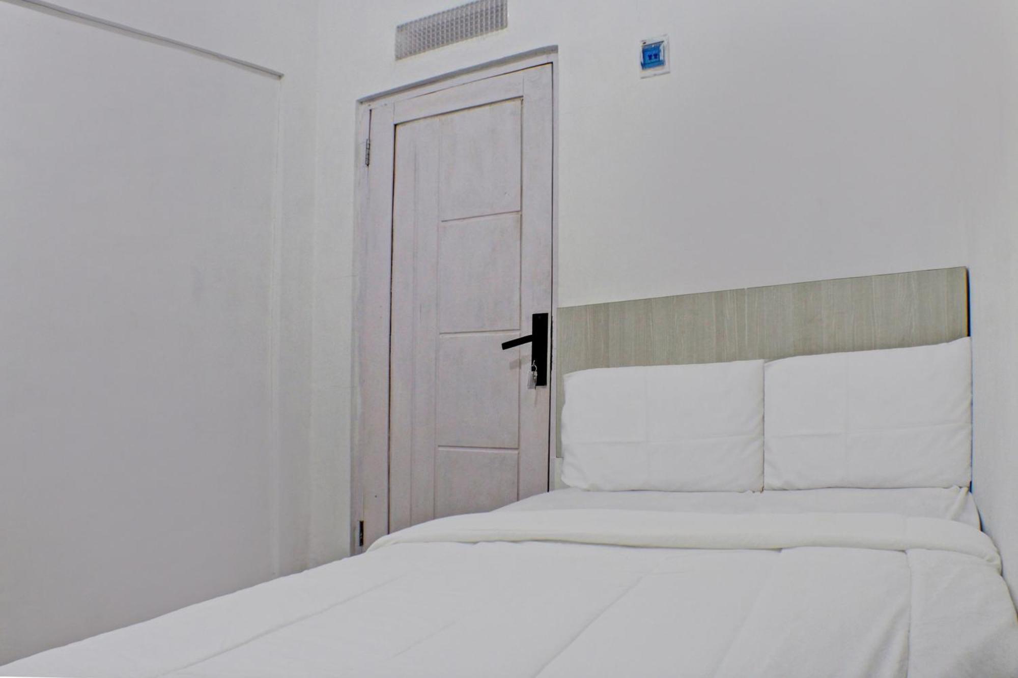 Hotel Oyo Life 93138 Anugrah Kost Syariah Bandar Lampung Exterior foto