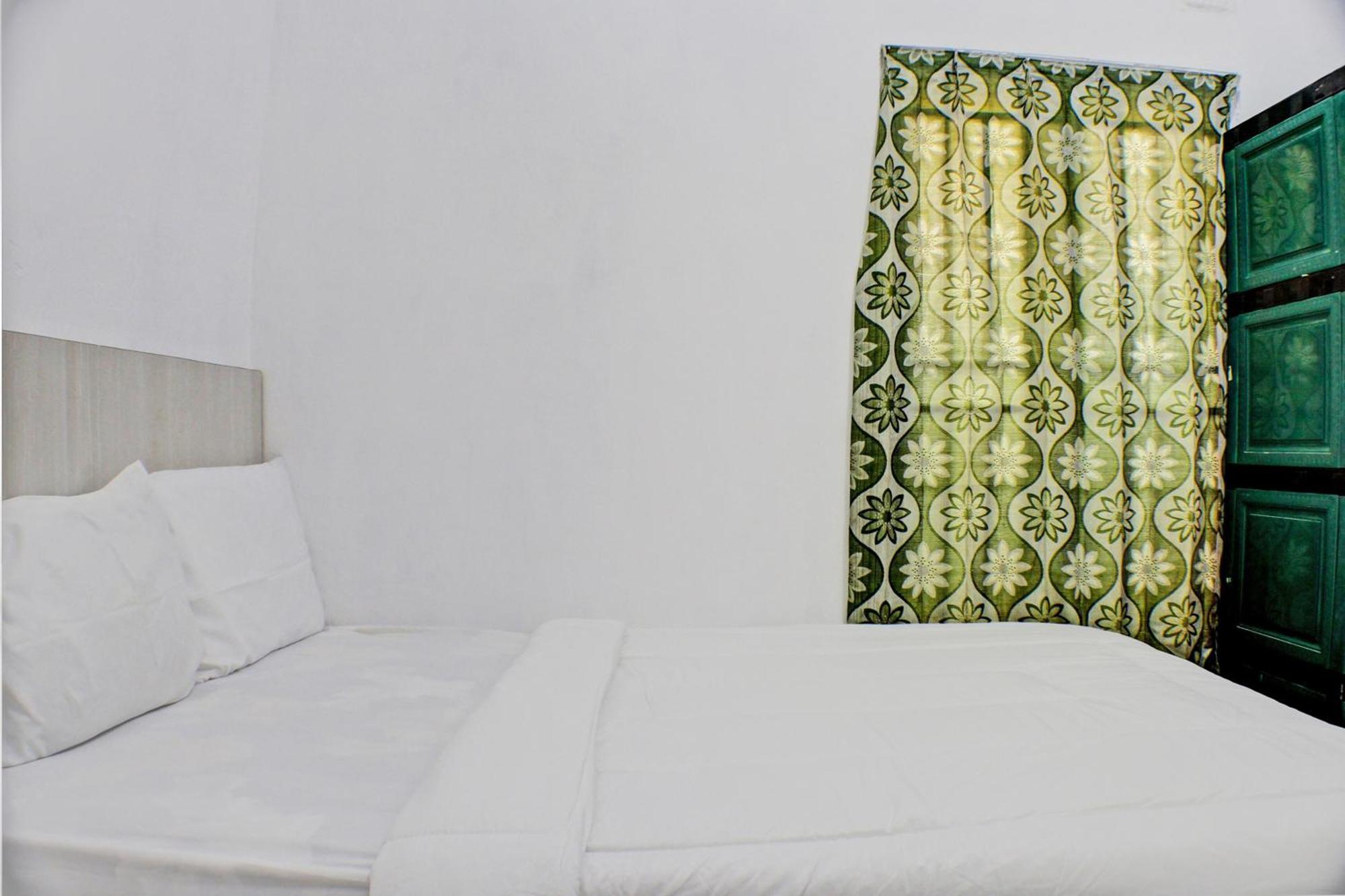 Hotel Oyo Life 93138 Anugrah Kost Syariah Bandar Lampung Exterior foto